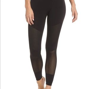 Free People Movement High Waisted Legging BNWT XS